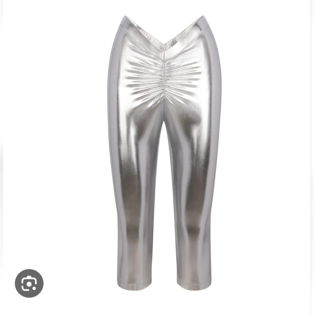 SKIMS nwt metallic